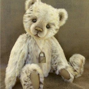 Meet your Posher, Crystal moorefield